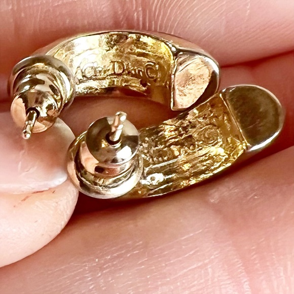 |SOLD| Christian Dior Navy Enamel & Gold Post-Back Earrings - Picture 5 of 6